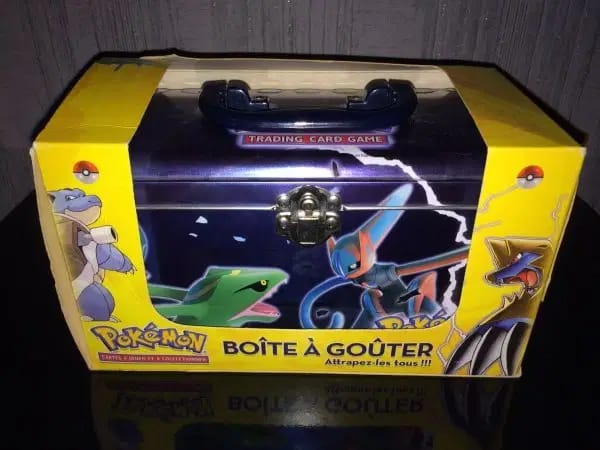 EX Collector's Carry Tin 2005